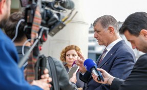 Büyükşehir-Çiğli gerilimine Tugay’dan açıklama: Kişisel sürtüşme peşinde değilim!