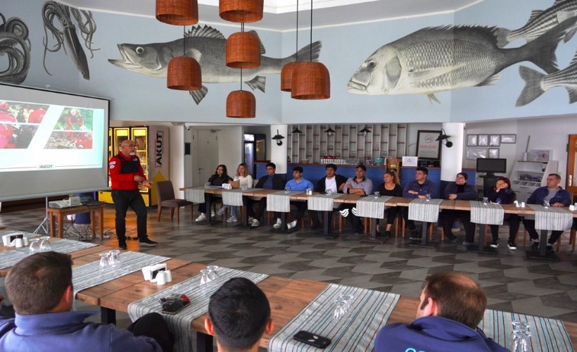 Çeşme Belediyesi ve AKUT’tan afet bilinci eğitimi