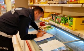 Çeşme'de market ve okul kantinlerine sıkı denetim