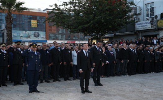 Çiğli’de 10 Kasım saygı ve minnetle anıldı