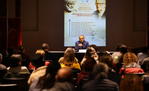 Efes Selçuk'ta Felsefe Günleri başladı