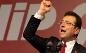 Ekrem İmamoğlu'ndan videolu paylaşım: 'Ben yılmam kardeşim, ben yıldırırım!'