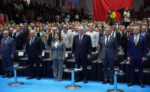 İYİ Parti İzmir'de Doğan'ın Başkanlık Divanı belli oldu!
