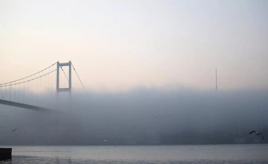 İstanbul Boğazı gemi trafiğine kapatıldı