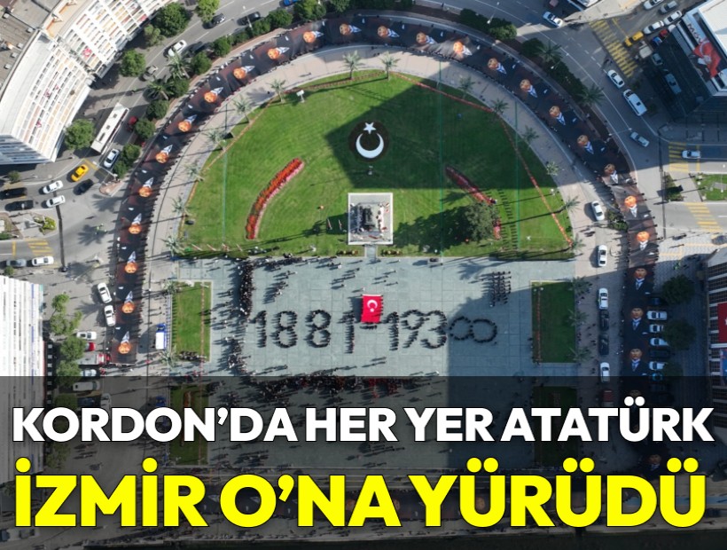 İzmir Ata’sına yürüdü: Kordon'da 350 metrelik Atatürk posteri