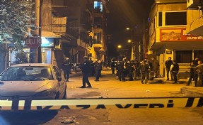 Bayraklı'da silahlı dehşet!: 1 ölü 3 yaralı