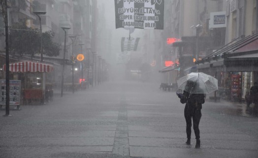 İzmir için sağanak yağmur uyarısı