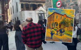 İzmir'in sokakları 'tabloya' dönüştü