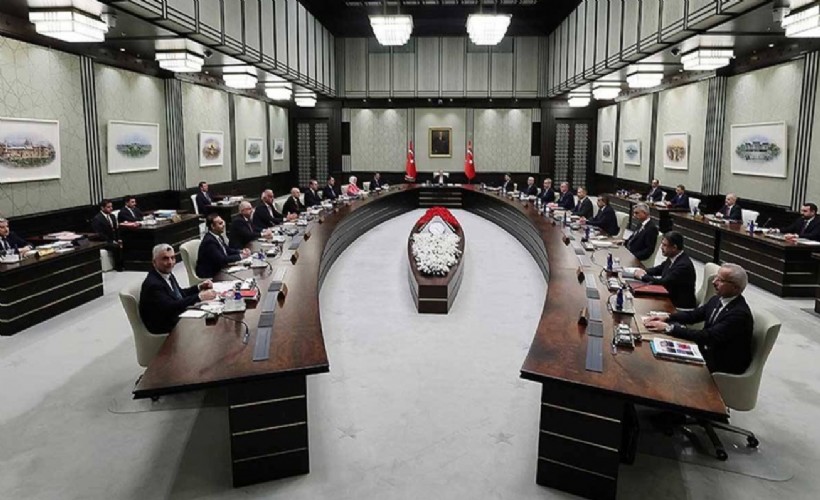 Kabine bugün toplanıyor: Masada hangi konular var?