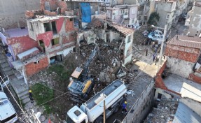 Kadifekale'de yıkımlar sürüyor: Antik Tiyatro görünür hale geliyor