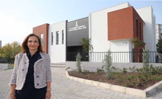 Karşıyaka Belediyesi’nden örnek yatırım: Zübeyde Hanım Sosyal Tesisi açılıyor!