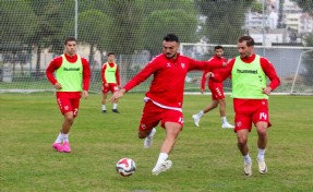 Karşıyaka Ömer Faruk için müjdeli haber bekliyor