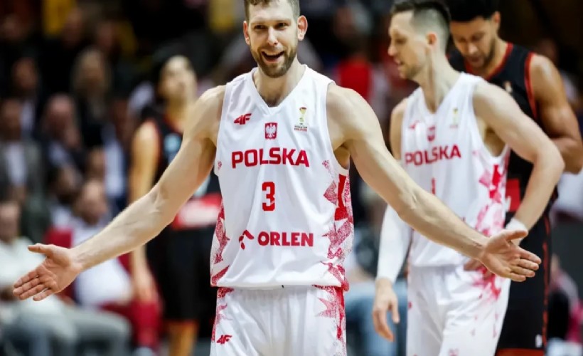 Karşıyaka'da sıra pivotta