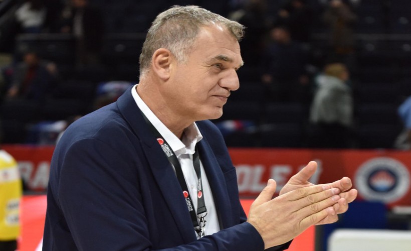 Karşıyaka toz duman! Nihat Mala görevi bıraktı Chiozza gitti!