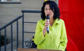 Kınık Belediyesi SGK borcu için çıkış arıyor: Arsalar kabul edilmedi, belediye binası reddedildi!