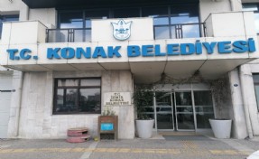 Konak Belediyesi'ne operasyon: 4 gözaltı!