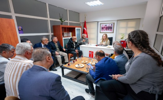 Konak'ta Komşu Buluşmaları’nda 26 mahalle bir araya geldi