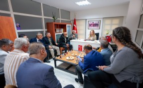 Konak'ta Komşu Buluşmaları’nda 26 mahalle bir araya geldi