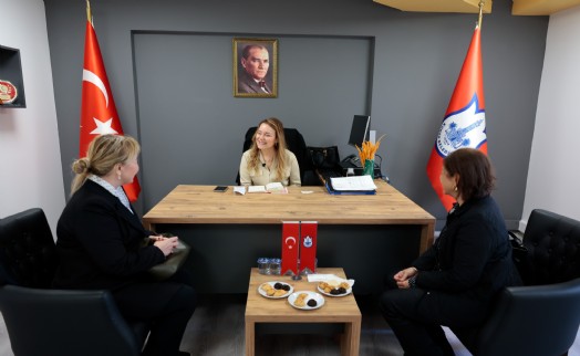 Konak'ta komşu buluşmaları devam ediyor!