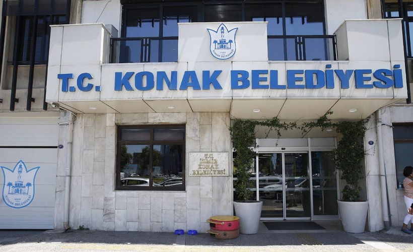 Konak'ta valilik binasının bulunduğu taşınmaz devri gündemde