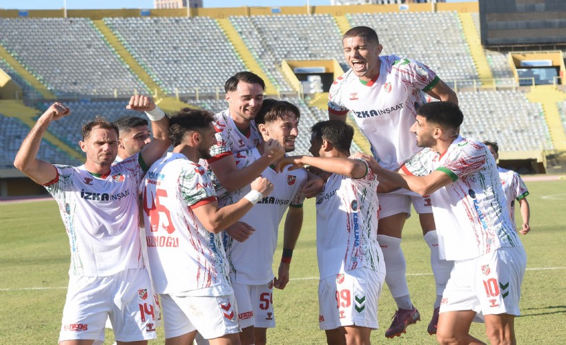 Lider Karşıyaka zor deplasmanda