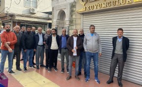 Manisa'da kuyumcu mağdurları, para ve altınlarını istedi