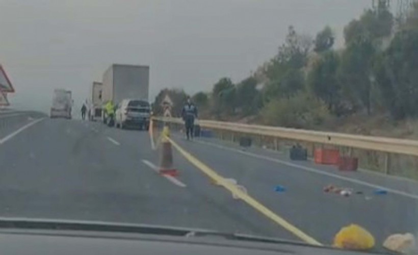 Manisa'da zincirleme kaza: Zeytin işçisi öldü 2'si ağır 8 yaralı