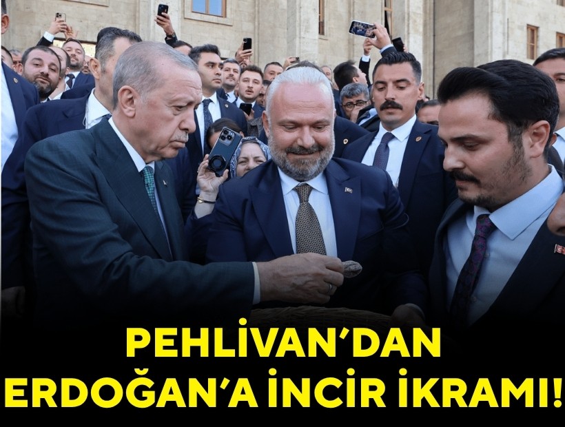 Pehlivan, Erdoğan’a kuru incir ikram etti: O anları paylaştı!