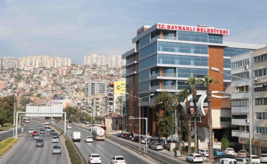 Sayıştay’dan Bayraklı raporu: Ruhsatsız yapılaşma arttı!