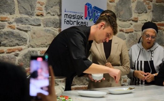 Şef Rıfat Yurttaş, Meslek Fabrikası’nda Ege yemekleri yaptı