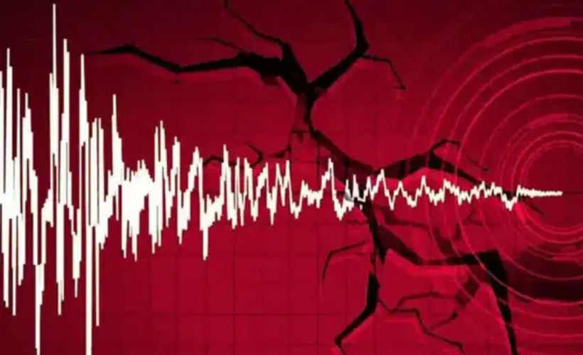 Sındırgı'da deprem: Çevre illerde de hissedildi!