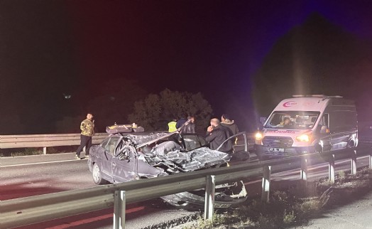 Kütahya'da feci son: TIR'a arkadan çarptı