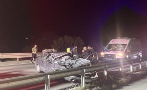 Kütahya'da feci son: TIR'a arkadan çarptı