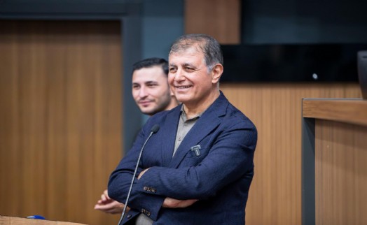 Tugay Çocuk Meclisi'nde konuştu: Sizlerden belediye başkanları, milletvekilleri çıkacak!