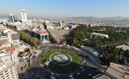 Tugay’dan 'Basmane Çukuru' açıklaması: Kültür merkezi yapılacak!