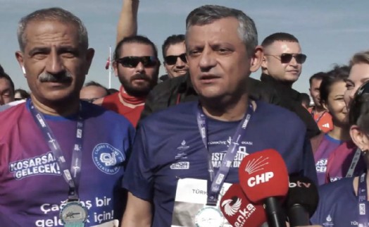 Türkiye İş Bankası 47. İstanbul Maratonu başladı: Özgür Özel'den 'İmamoğlu' mesajı