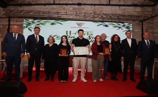 Uluslararası Urla Zeytin ve Sanat Festivali başladı
