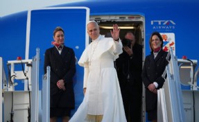 Vatikan Devlet Başkanı Papa Ankara'ya indi