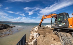 Yarımada derelerinde temizlik çalışması: 100 bin ton atık çıkarıldı!