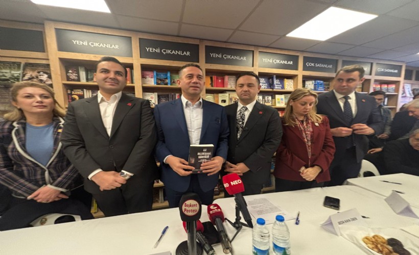 '22 Metrekare Gökyüzü' için imza günü: Buğra Gökçe’den İzmir’e özel mektup!