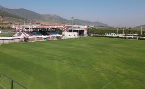 Altınordu ile İzmirspor arasında örnek dayanışma