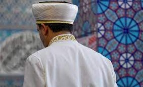 45 milyonluk vurgun: İmam da müezzin de tefeci çıktı!