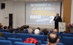 AK Parti İzmir’den ‘3 Kademe Tanıtım ve Medya Eğitim Programı’