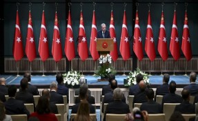 AK Parti'de seçim hazırlığı başladı: 'Erdoğan üzerlerini tek tek çizecek' iddiası