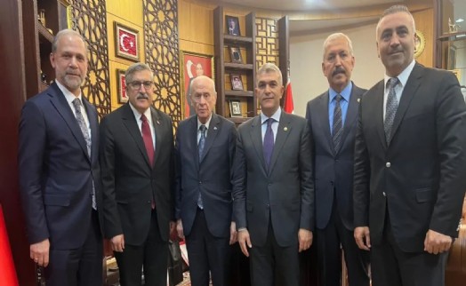 AK Parti heyetinden Bahçeli'ye ziyaret