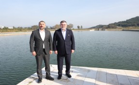 AK Partili Bayraklı'dan, CHP ilçe Başkanı Onbaşıoğlu'na yatırım yanıtı!