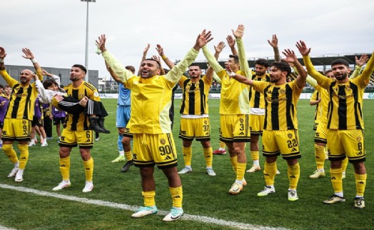 Aliağa FK'nın zirve yarışı sürüyor