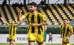 Aliağa Futbol kupada Iğdır önünde
