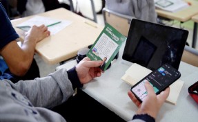 Aliağa'dan üniversiteye hazırlanan gençlere büyük destek