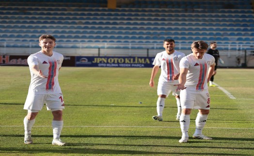 Altınordu, 2'de 2 peşinde